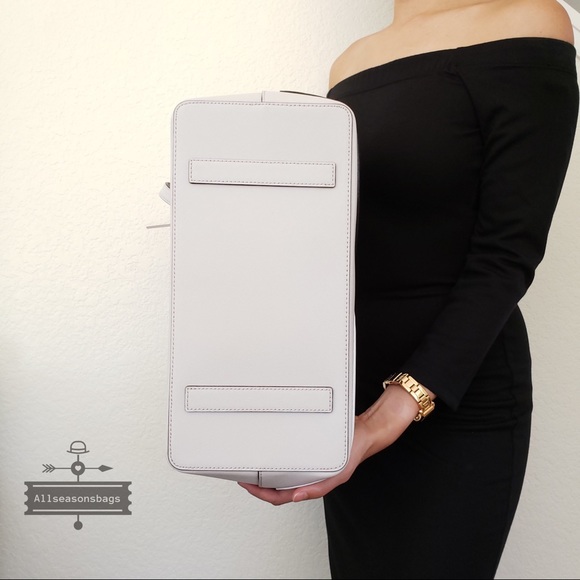 NWT Kate spade NY swan around Jules tote black bag - Picture 4 of 8